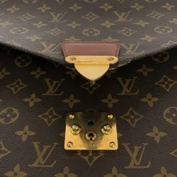 Louis Vuitton documents 