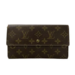 Louis Vuitton Pung 
