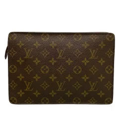 Louis Vuitton Clutch