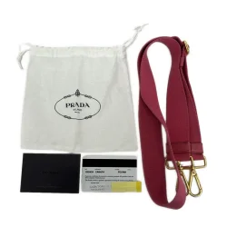 Prada Canapa