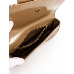 �Louis Vuitton Reborn Sequin Clutch