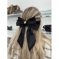 Sljfe med Chanel smykke 