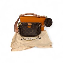 Louis Vuitton Multi Pochette Accessoires