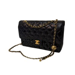 Chanel medium double flap 