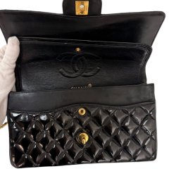 Chanel medium double flap 