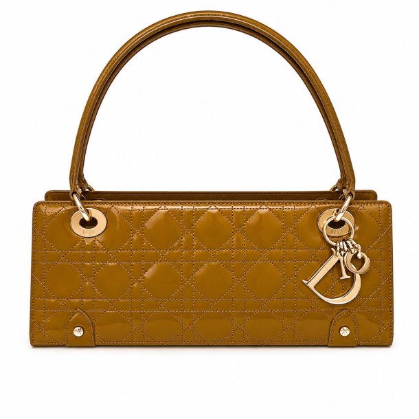 Christian Dior Lady Dior patentl�der Skuldertaske